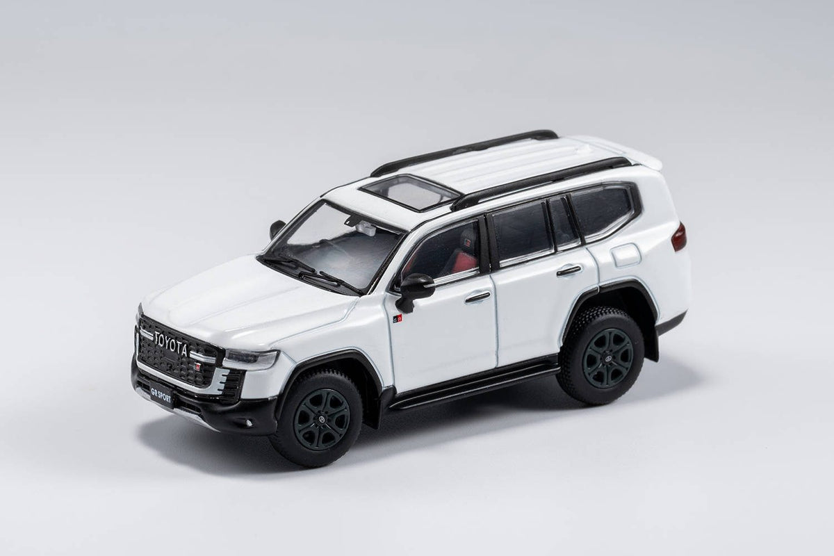 GCD 1:64 Toyota Land Cruiser 300 White Die-Cast Model SUV | Premium Collectible Miniature (No. 157)