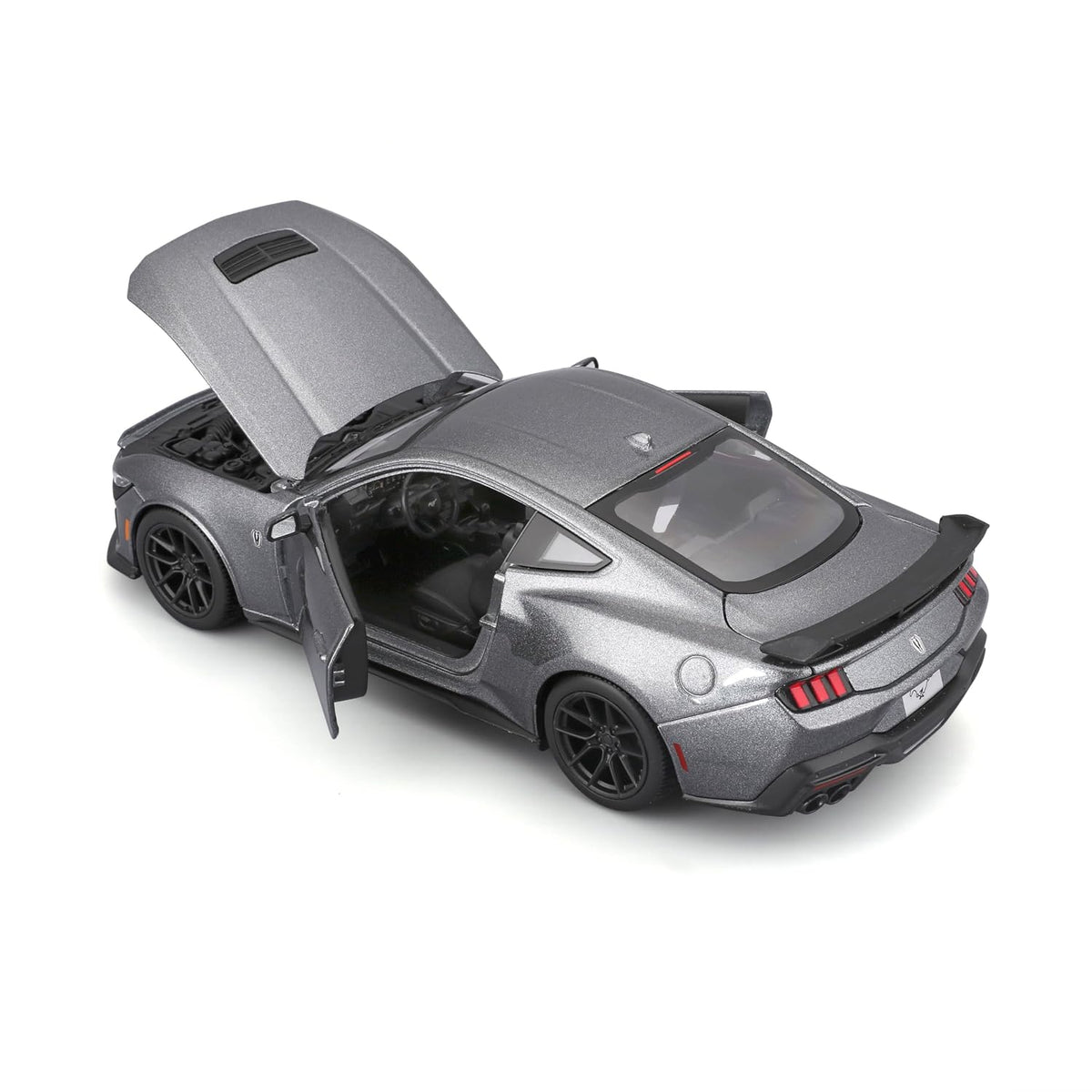 Maisto 2024 Ford Mustang Dark Horse 1:24 Die-Cast Model Car | Collector's Collection | Metallic Grey