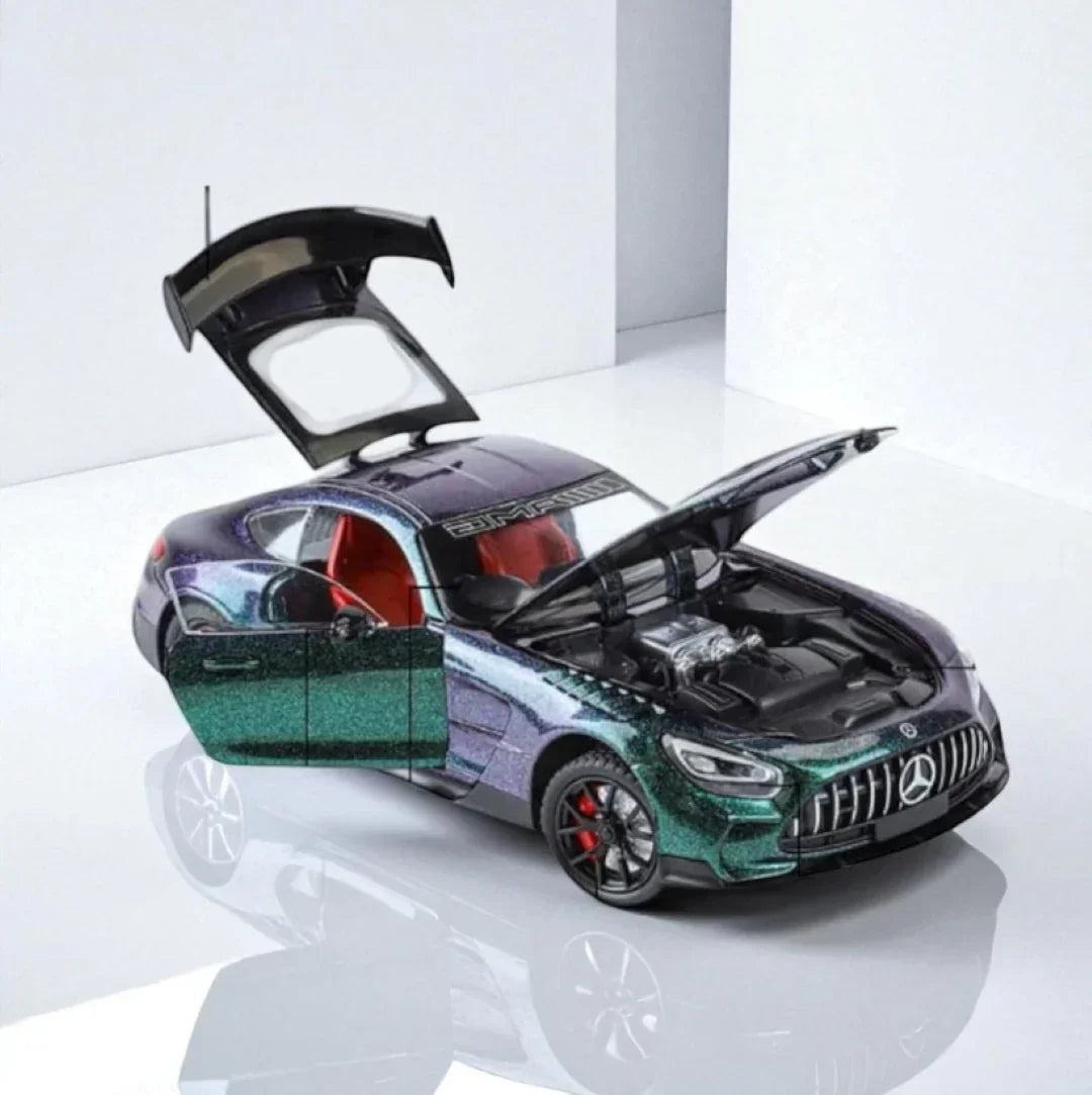 Joy Junction 1:24 Mercedes AMG Die-Cast Car Model – Chameleon Metallic Finish | Openable Doors, Pull-Back Action, Lights & Sound (JJ271)