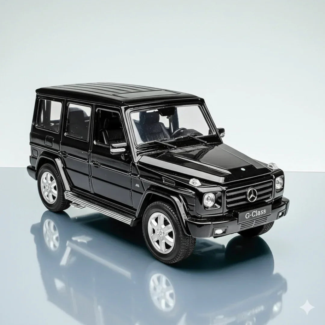 Welly 1:24 Mercedes-Benz G-Class Diecast Model – Black | Openable Doors (24012)