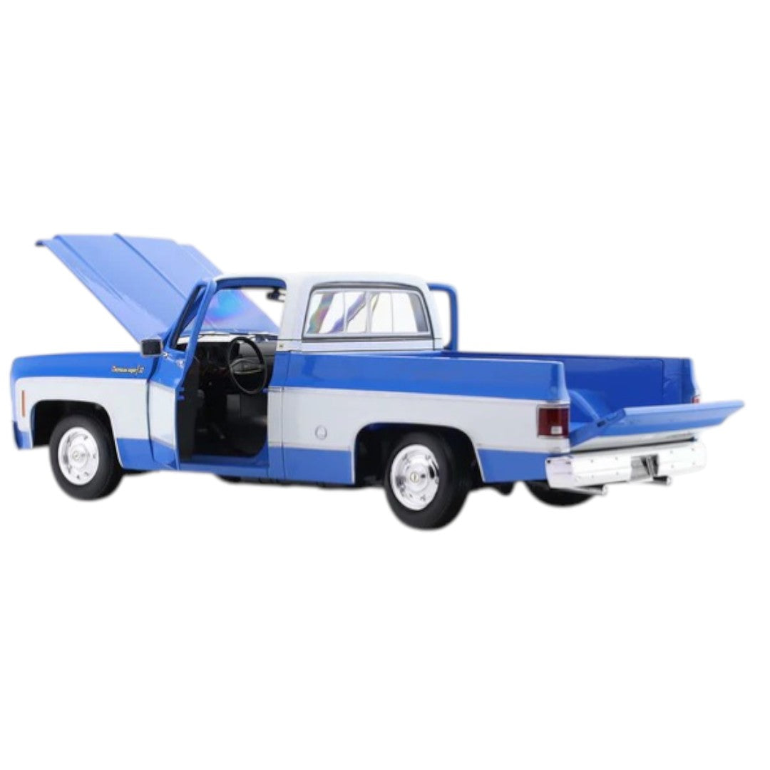 Maisto 1:18 1974 Chevrolet C10 Cheyenne Super Pickup Truck Diecast Model – Special Collection