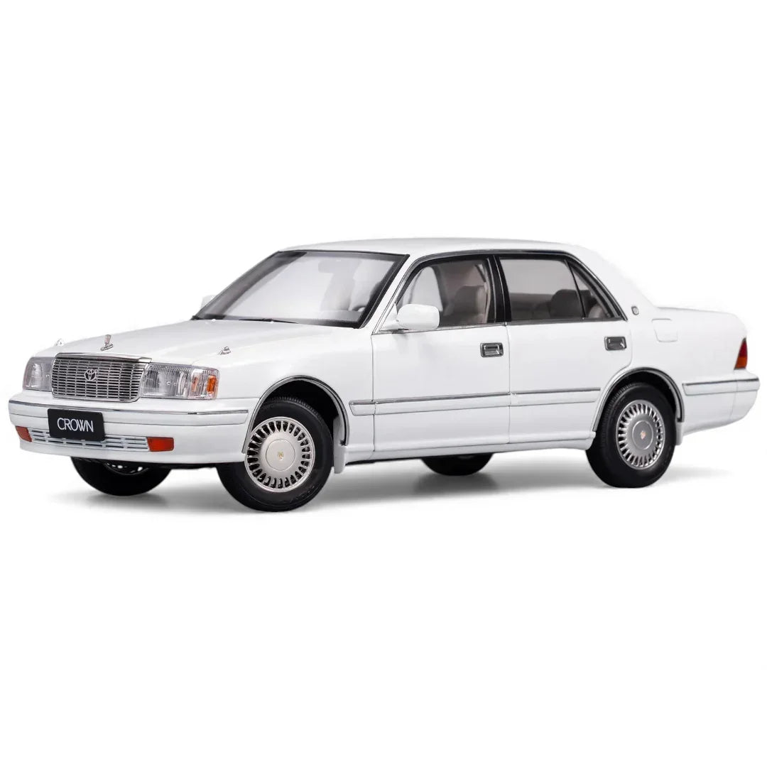 GCD 1:64 Toyota Crown JZS155 – LHD White| Premium Diecast Model Car