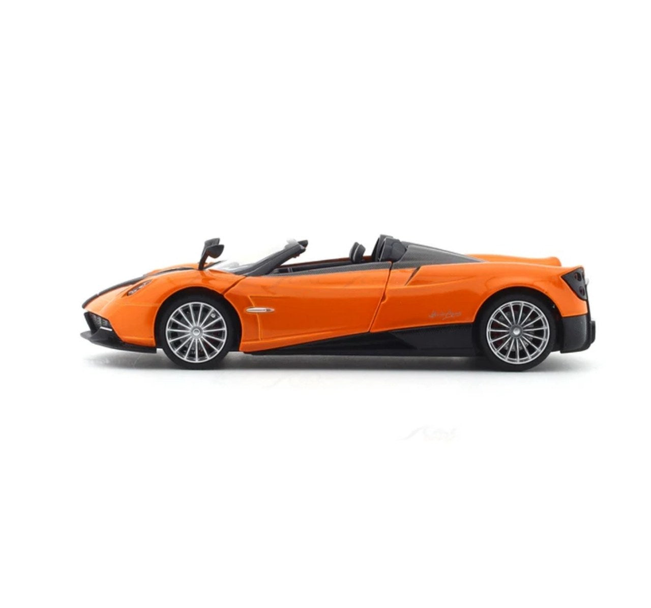 MSZ 1:24 Pagani Huayra Roadster Orange Die-Cast Model Car with Openable Doors & Pull-Back Action