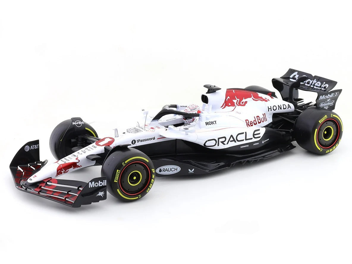 Bburago 1:18 Oracle Red Bull Racing RB21 F1 Car – Japan GP 2025 Die-Cast Model | Formula 1 Collectible