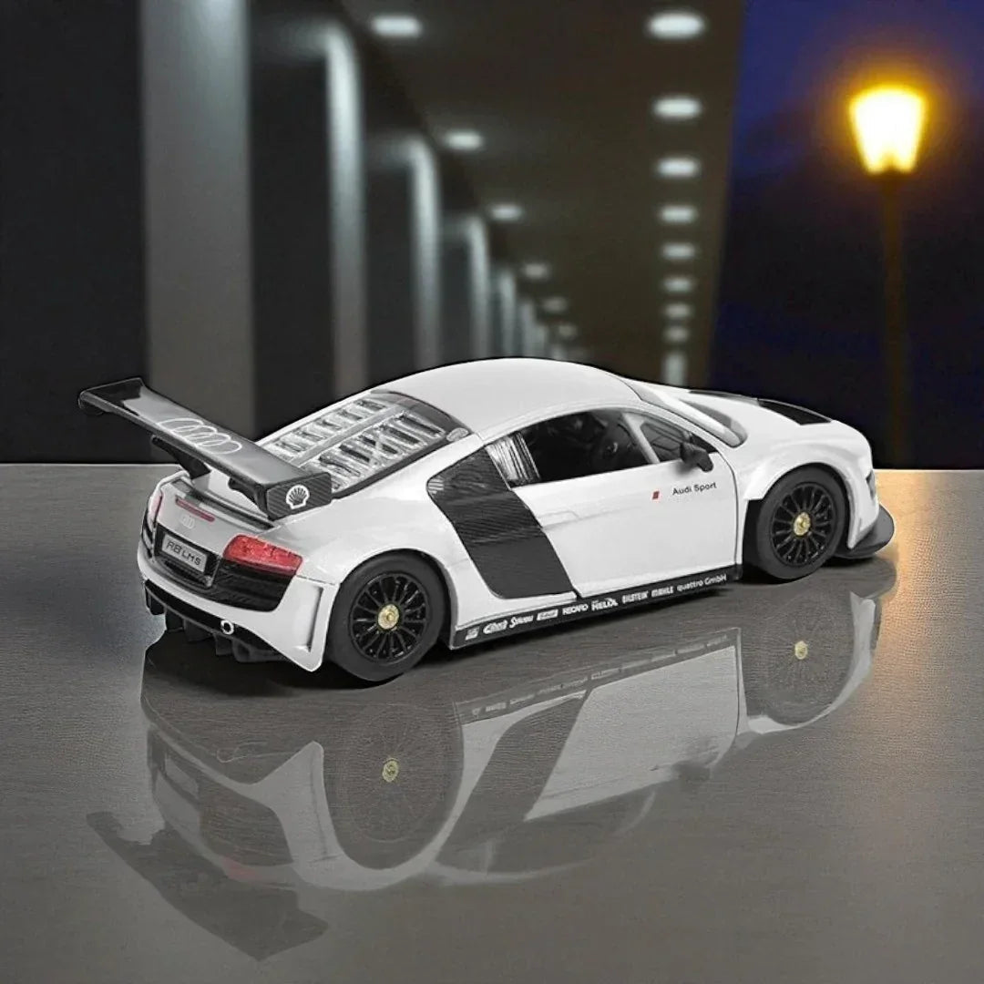 Rastar 1:24 Audi R8 LMS Die-Cast Model – White | Openable Doors (56100)