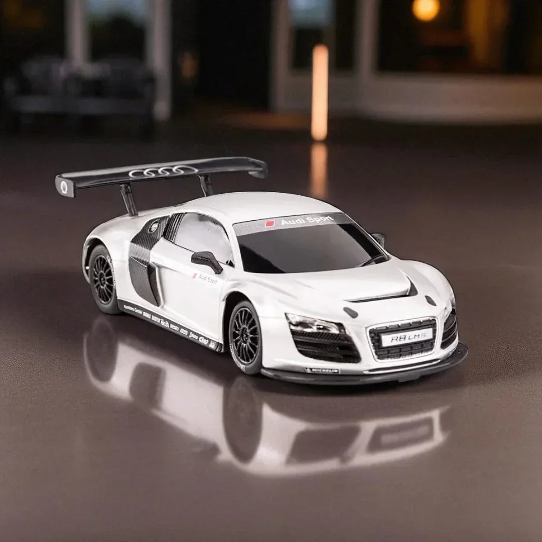 Rastar 1:24 Audi R8 LMS Die-Cast Model – White | Openable Doors (56100)