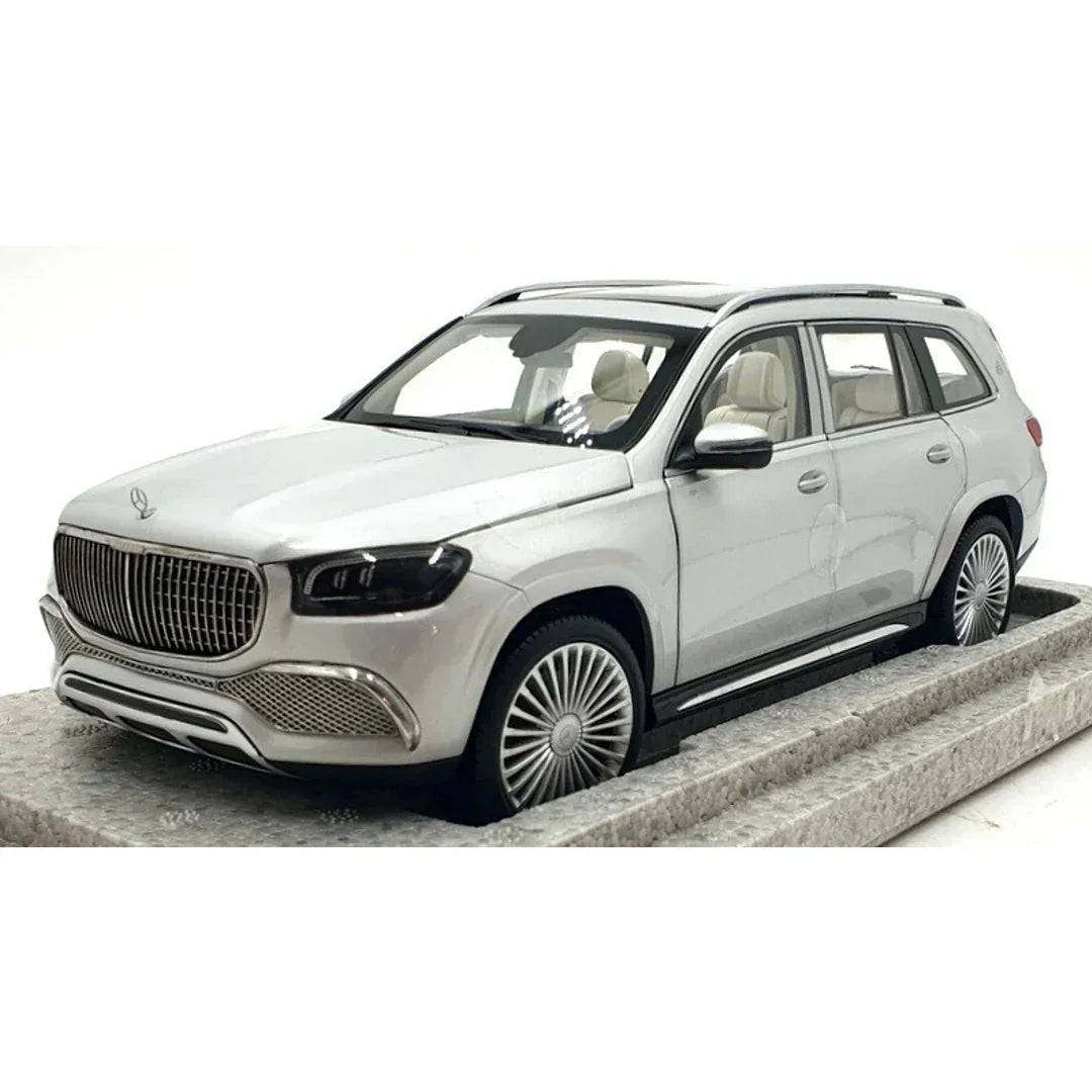 Paragon 1:18 Mercedes-Maybach GLS 600 Silver Diecast Model – Luxury SUV All-Opening Collector Car