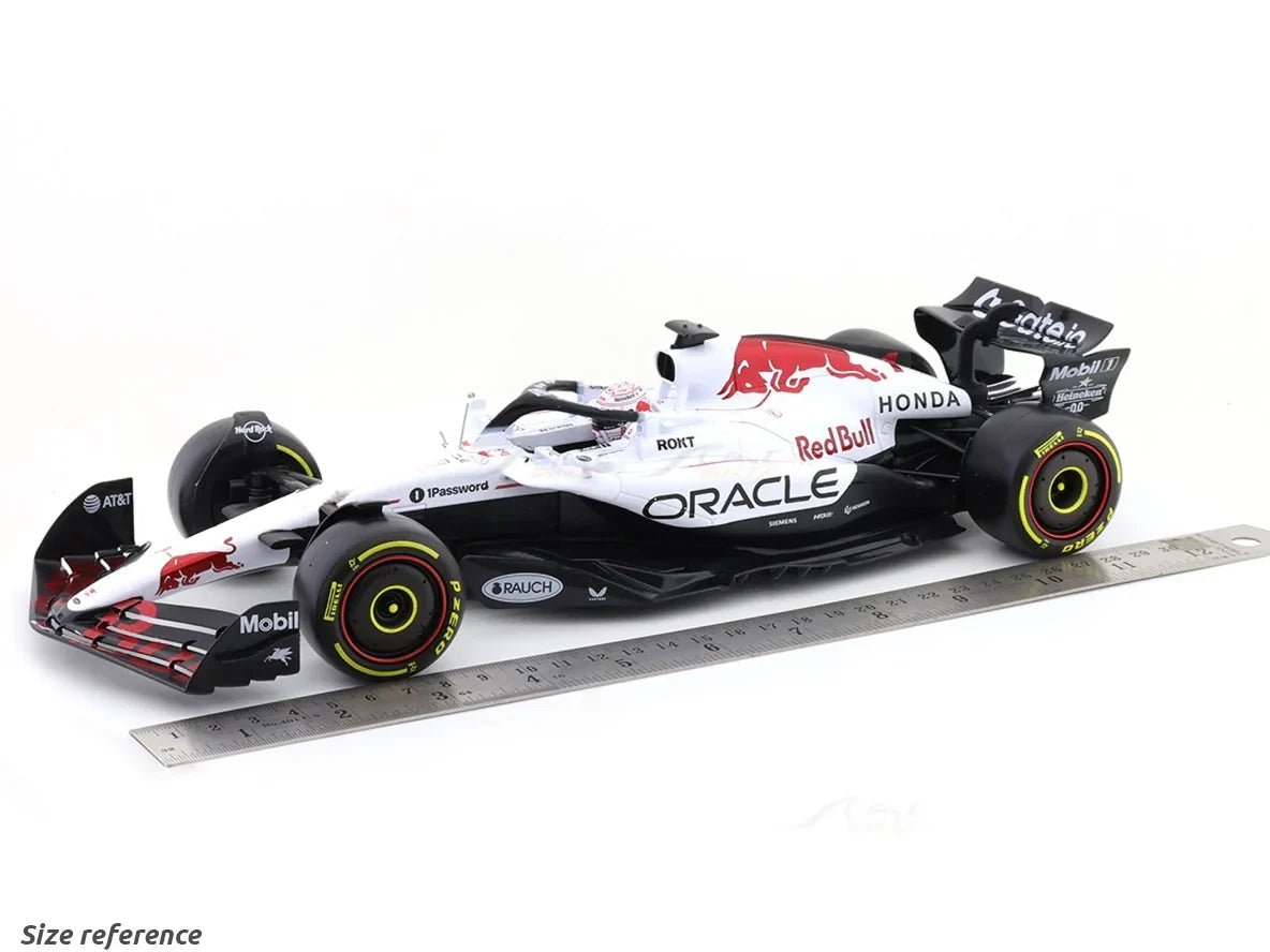 Bburago 1:18 Oracle Red Bull Racing RB21 F1 Car – Japan GP 2025 Die-Cast Model | Formula 1 Collectible