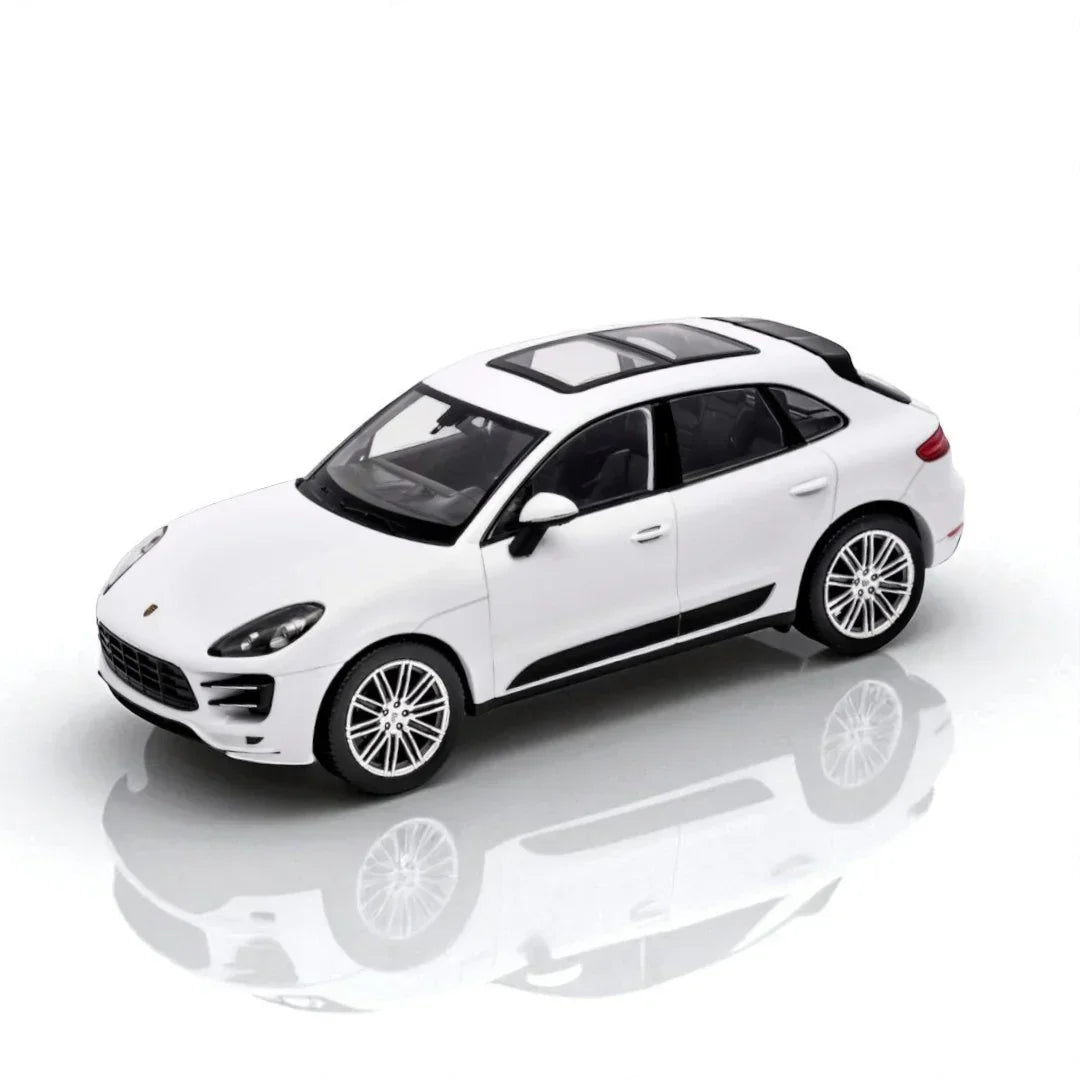 Welly 1:24 Porsche Macan Turbo Die-Cast Model – Openable Doors (24047)